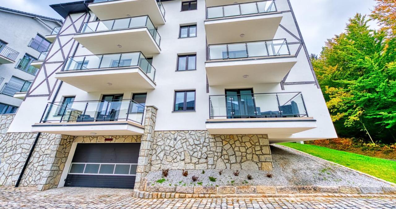 Apartamenty Marilu Świeradów-Zdrój Exteriör bild